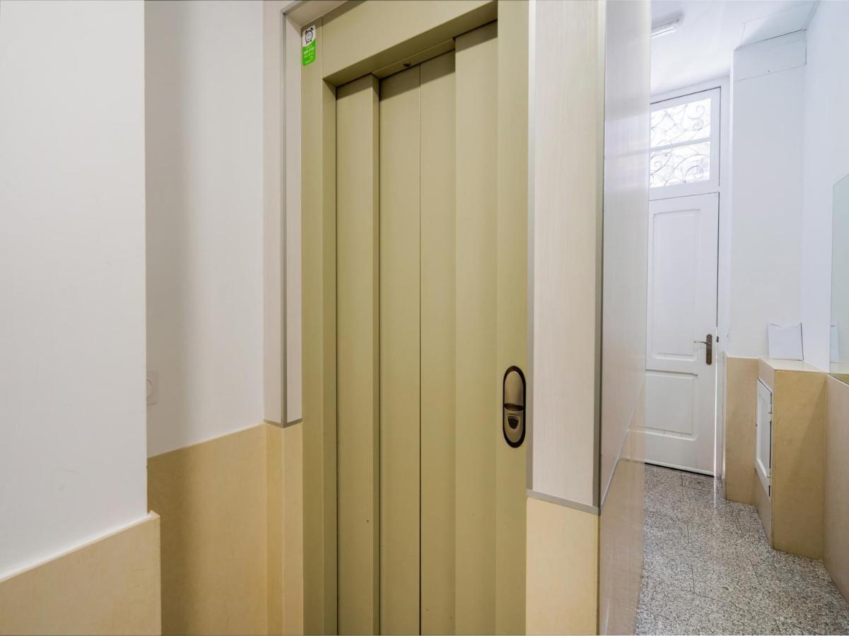 Oyo Style Apartments Puerto บาเลนเซีย ภายนอก รูปภาพ